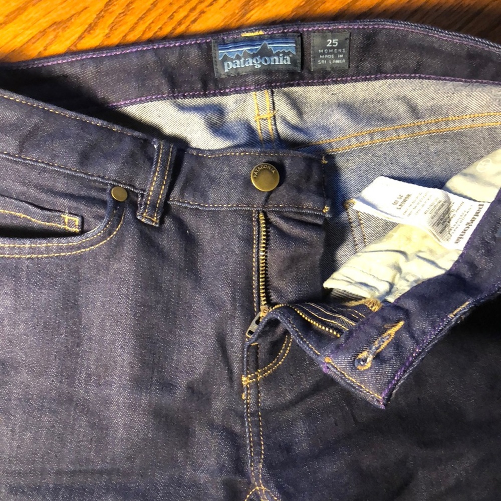 W’s patagonia jeans size 25